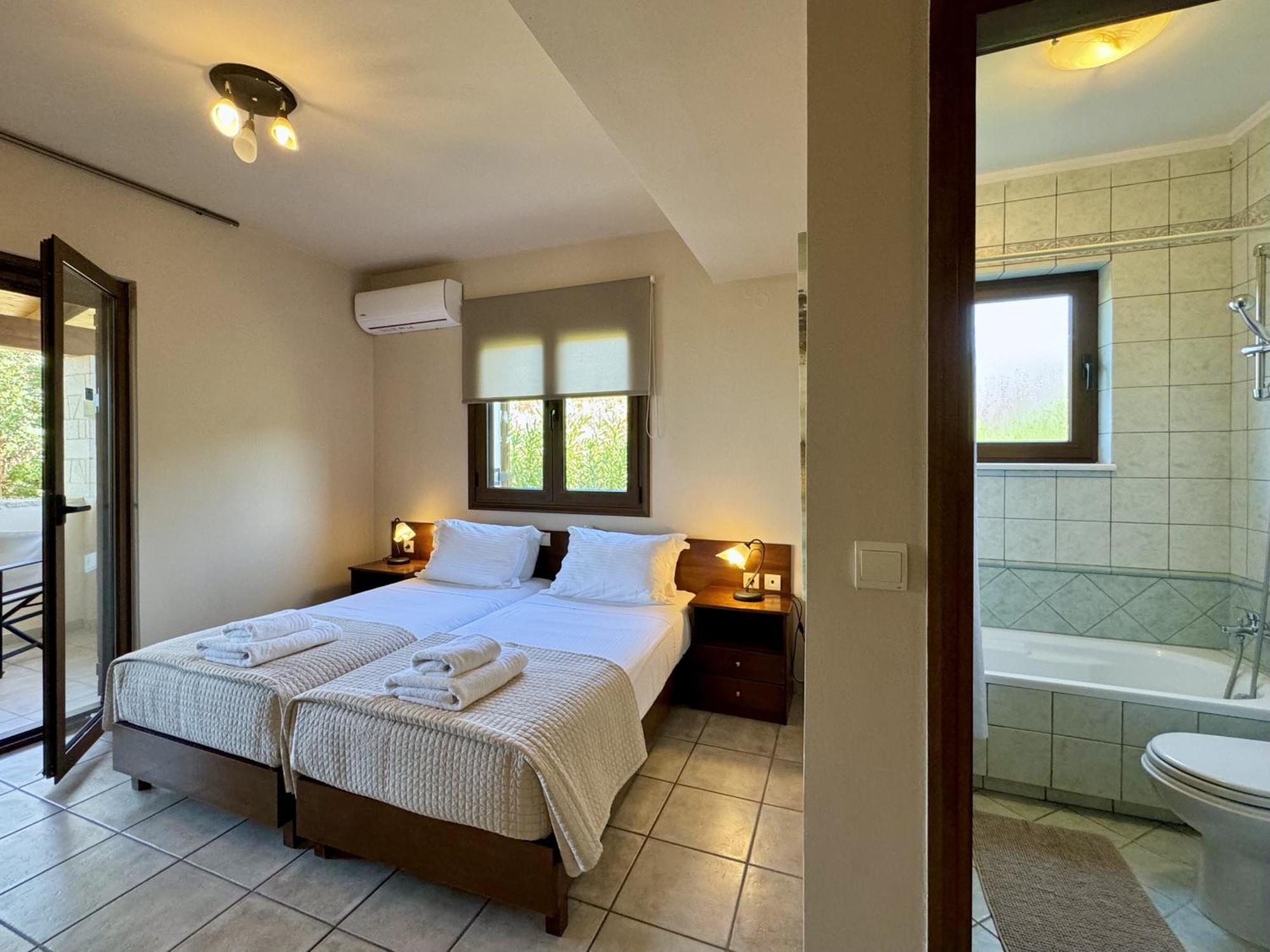 Villa Metapothia Gavalochori Crete Екстериор снимка